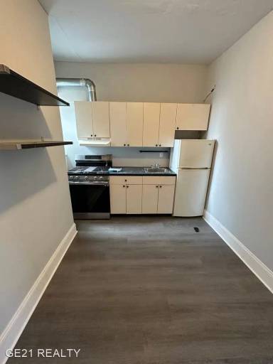 Main picture of 432 Dickinson St