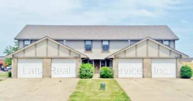 Main picture of 18921 E Manor Dr