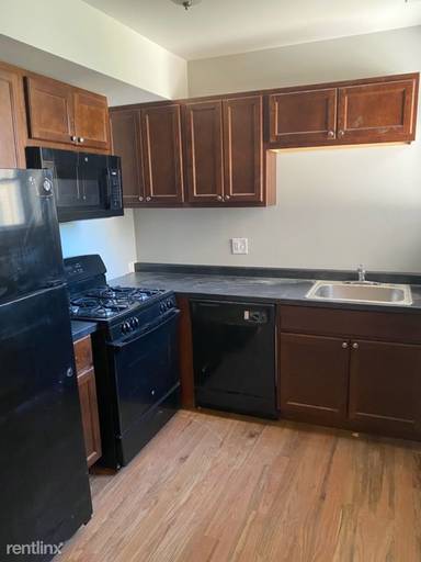 Main picture of 1147 E 72nd St