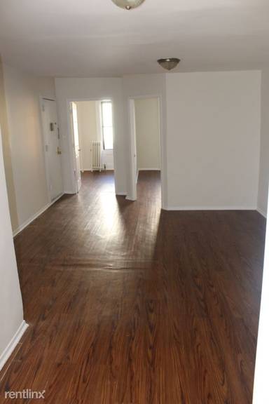 Main picture of 92 Saint Marks Pl