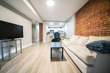 Main picture of 189 Saint Botolph St