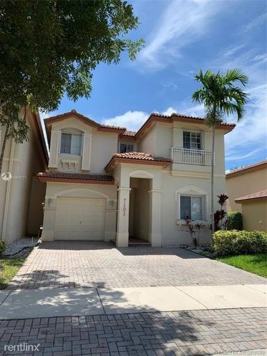 Main picture of 7101 NW 114th Ct