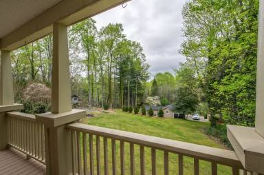 Main picture of 510 Fairway Dr
