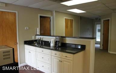 Main picture of 849 Quince Orchard Blvd