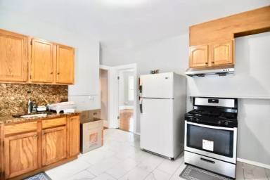 Main picture of 108 Welles Ave