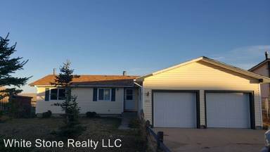 Main picture of 1031 Jade Dr