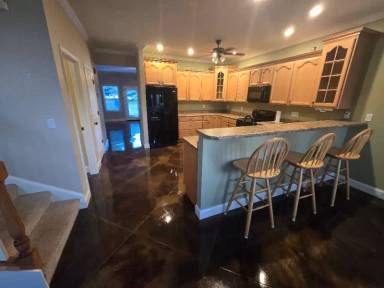 Main picture of 104 Cutliff Ln