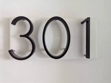 Main picture of 305 6th St