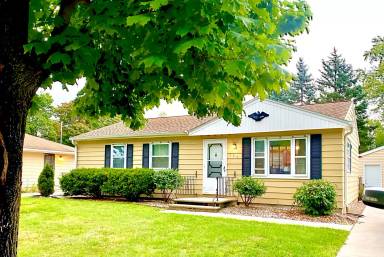 Main picture of 135 Blithe St