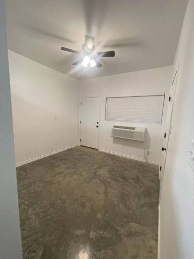 Main picture of 820 Alexander Rd