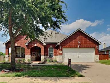 Main picture of 1717 Rock Ridge Dr