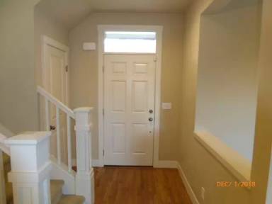 Main picture of 10934 Eastridge Dr NE