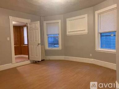 Main picture of 104 Devon St