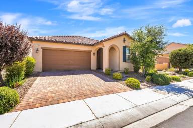 Main picture of 2203 Valdina St