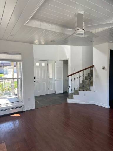 Main picture of 850 Mountain View Dr