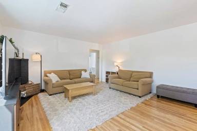Main picture of 1580 Jeffries St