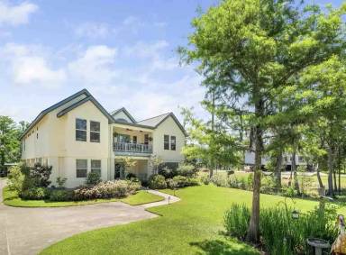 Main picture of 4844 Cypress Lake Dr