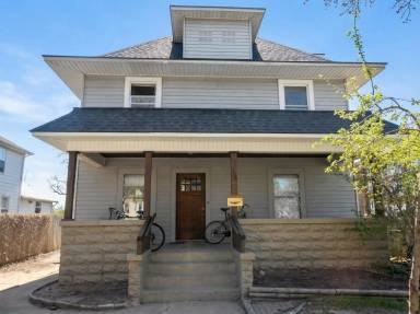 Main picture of 402 Doty St