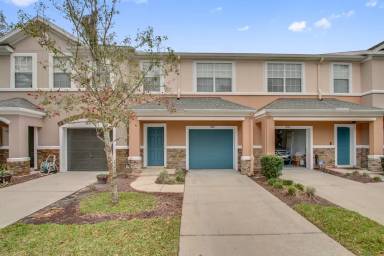 Main picture of 5860 Sandstone Way