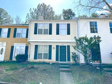 Main picture of 5571 Wells Cir
