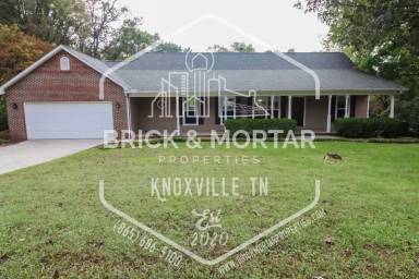 Main picture of 808 Pioneer Dr