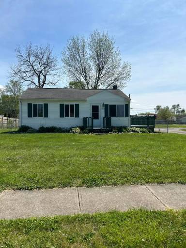 Main picture of 805 Colton Rd