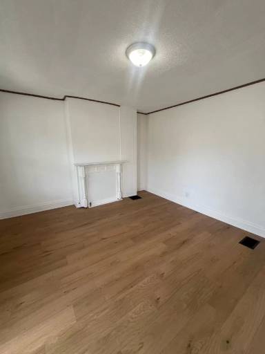 Main picture of 3845 Central Ave