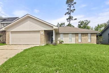 Main picture of 110 Summerwood Dr