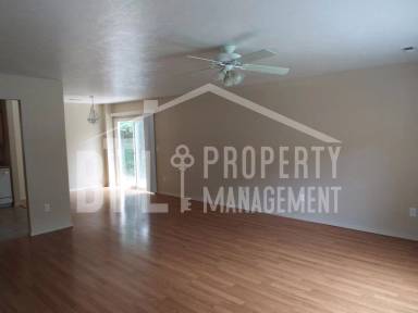 Main picture of 5012 Orchard Ln