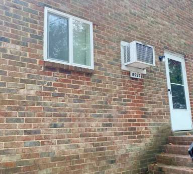 Main picture of 8939 Germont Ave