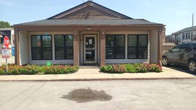 Main picture of 4020 S Douglas Ave