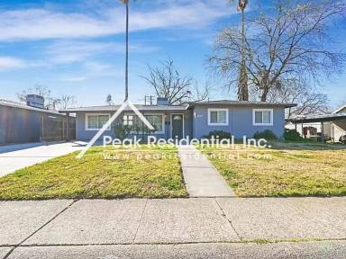 Main picture of 7835 Rosswood Dr