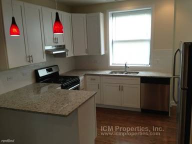 Main picture of 1819 W Leland Ave & 4653 N Wolcott Ave Apartments