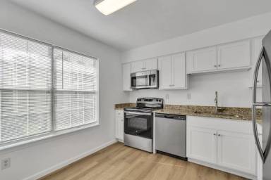 Main picture of Amhurst Apartments