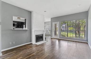 Main picture of 2422 Northlake Ct