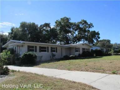 Main picture of 712 Avenue L SE