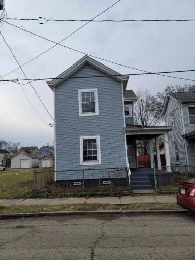 Main picture of 717 S 12th St