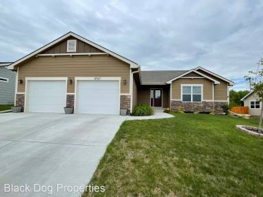 Main picture of 8767 N Kelliann Way