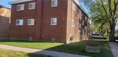 Main picture of 216 N West St