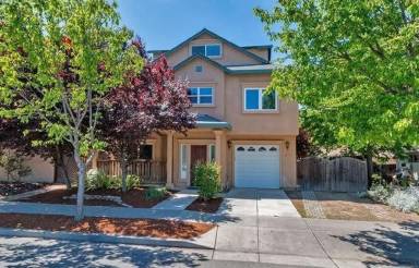 Main picture of 1011 F St