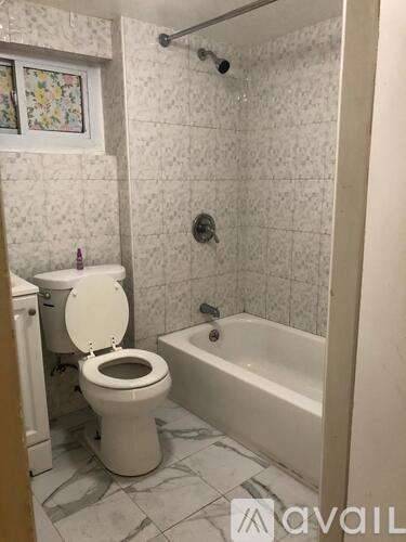 Main picture of 10343 118th St