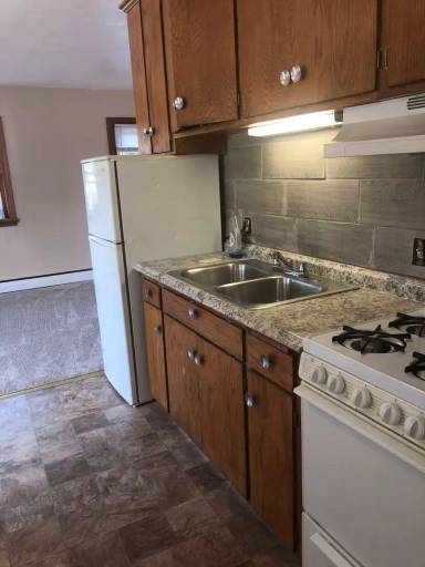 Main picture of 654 Stryker Ave