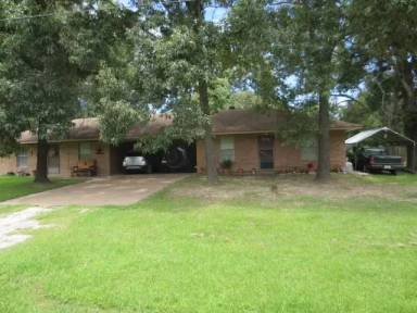 Main picture of 120 McAdams Ln