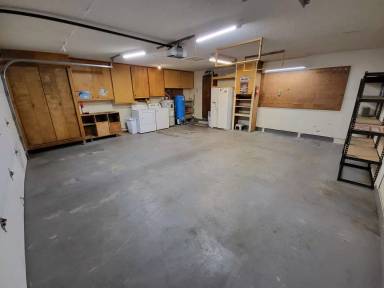 Main picture of 2095 Mayfield Dr