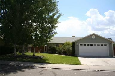 Main picture of 1290 Sagittarius St