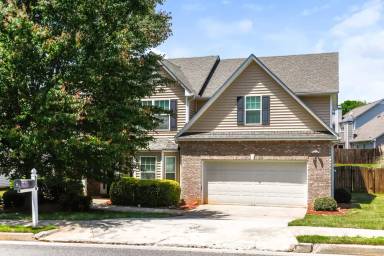Main picture of 3556 Bridle Brook Dr