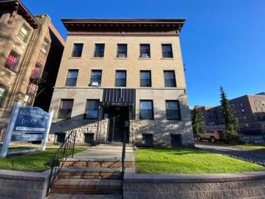 Main picture of 52-54 S Arlington Ave