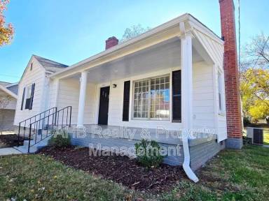 Main picture of 621 Grace Ave