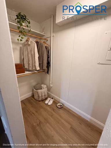 Main picture of 1806 Crescent Ave