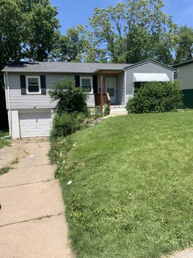 Main picture of 3702 Ernst St